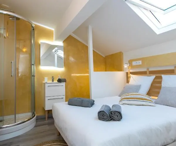 Duplex : 300m, Clim, Netflix Cannes