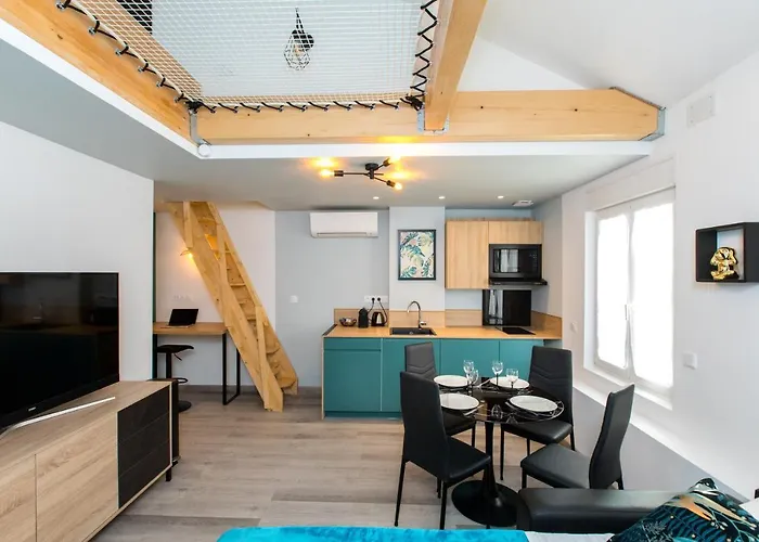 Duplex : 300m, Clim, Netflix