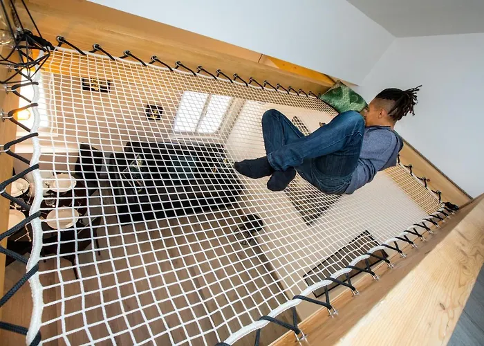 Duplex : 300m, Clim, Netflix Cannes