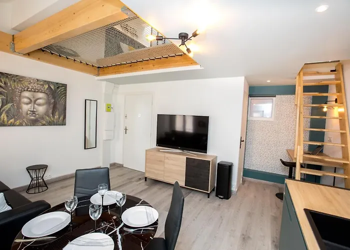 Apartmán Duplex : 300m, Clim, Netflix *