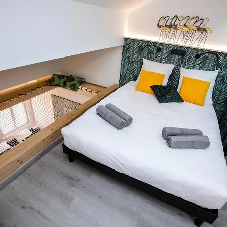 Duplex : 300m, Clim, Netflix Cannes