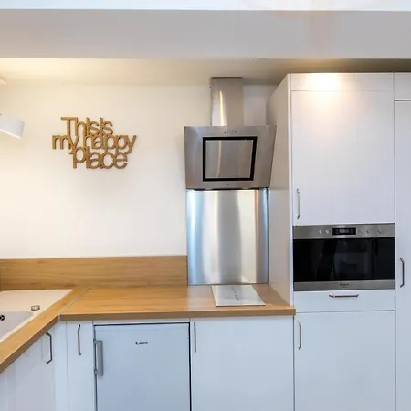 Apartment Duplex : 300m, Clim, Netflix *