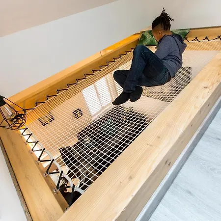 شقة Duplex : 300m, Clim, Netflix كان