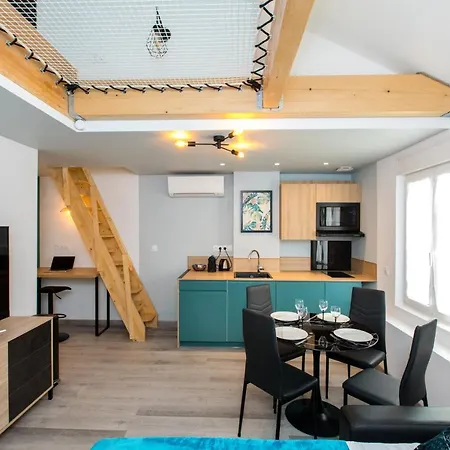 Duplex : 300m, Clim, Netflix