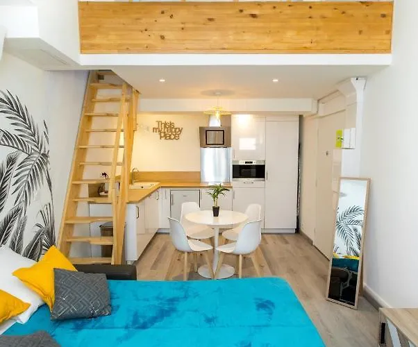 Duplex : 300m, Clim, Netflix Lägenhet *